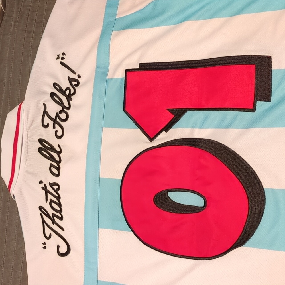 Shoe Palace X Looney Tunes Bugs Bunny Soccer Jersey - Picture 7 of 7